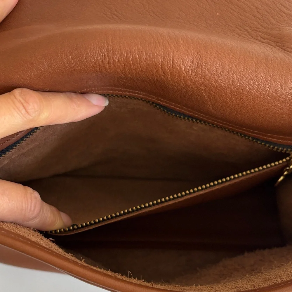 Coach Vintage Brown‎ Leather 9870 Court Crossbody Bag